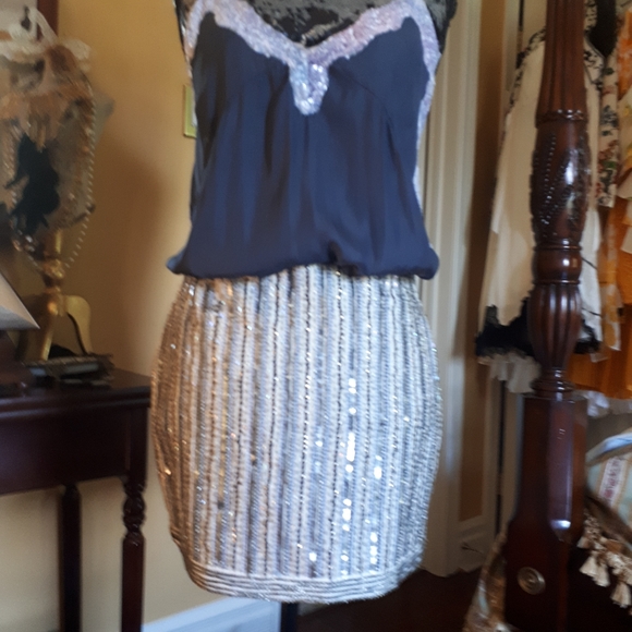 Zara sequin miniskirt - Picture 4 of 6